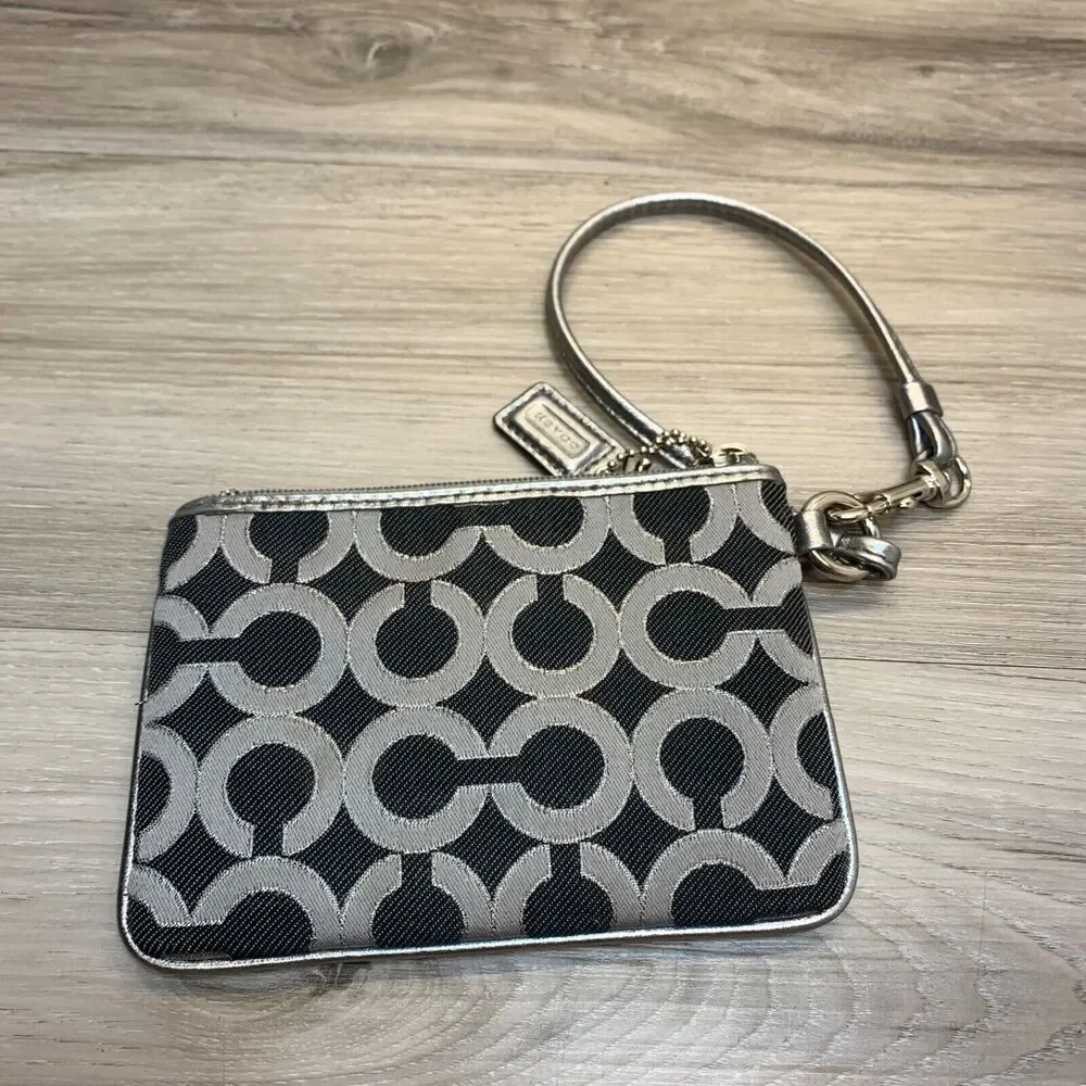 COACH Gray Silver Signature Zip Closure Canvas Wristlet‎